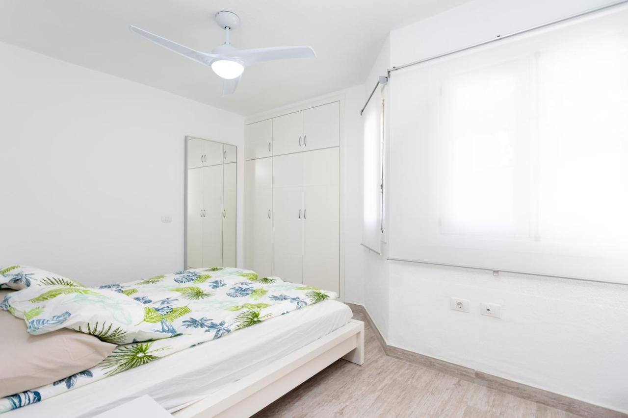 Gigantes Oasis Deluxe By Sunkeyrents Apartamento Santiago del Teide Exterior foto