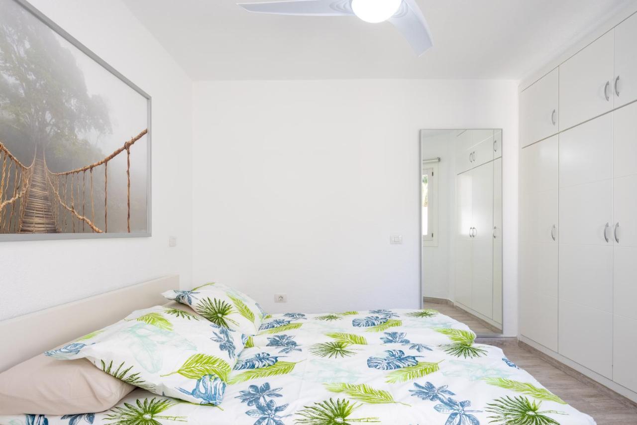 Gigantes Oasis Deluxe By Sunkeyrents Apartamento Santiago del Teide Exterior foto